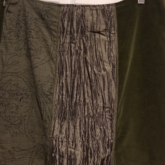 Basil & Maude Skirt Size 8 Color Militar Green - Picture 7 of 8